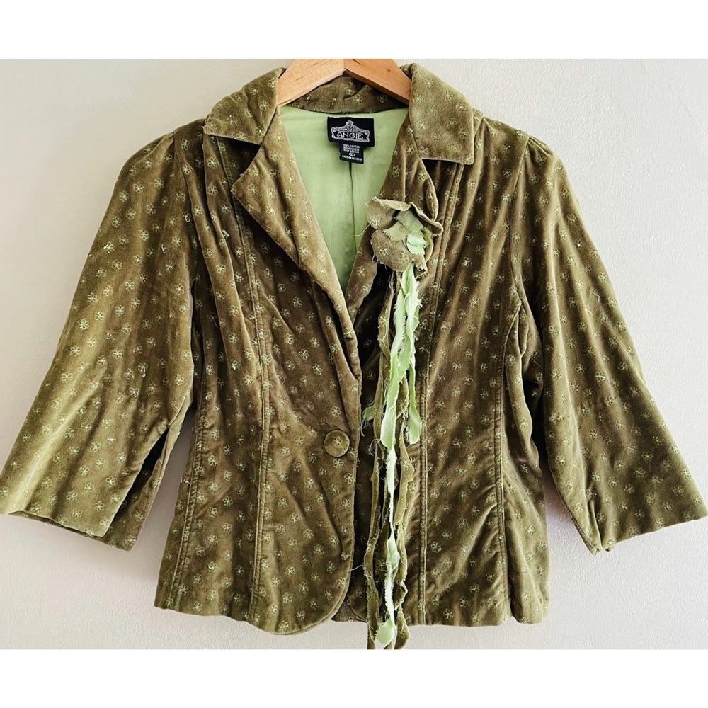 CUTE OLIVE GREEN BLAZER